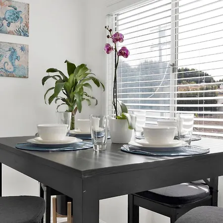 Cozy, Luxurious, Oasis, With Free Parking Apartamento